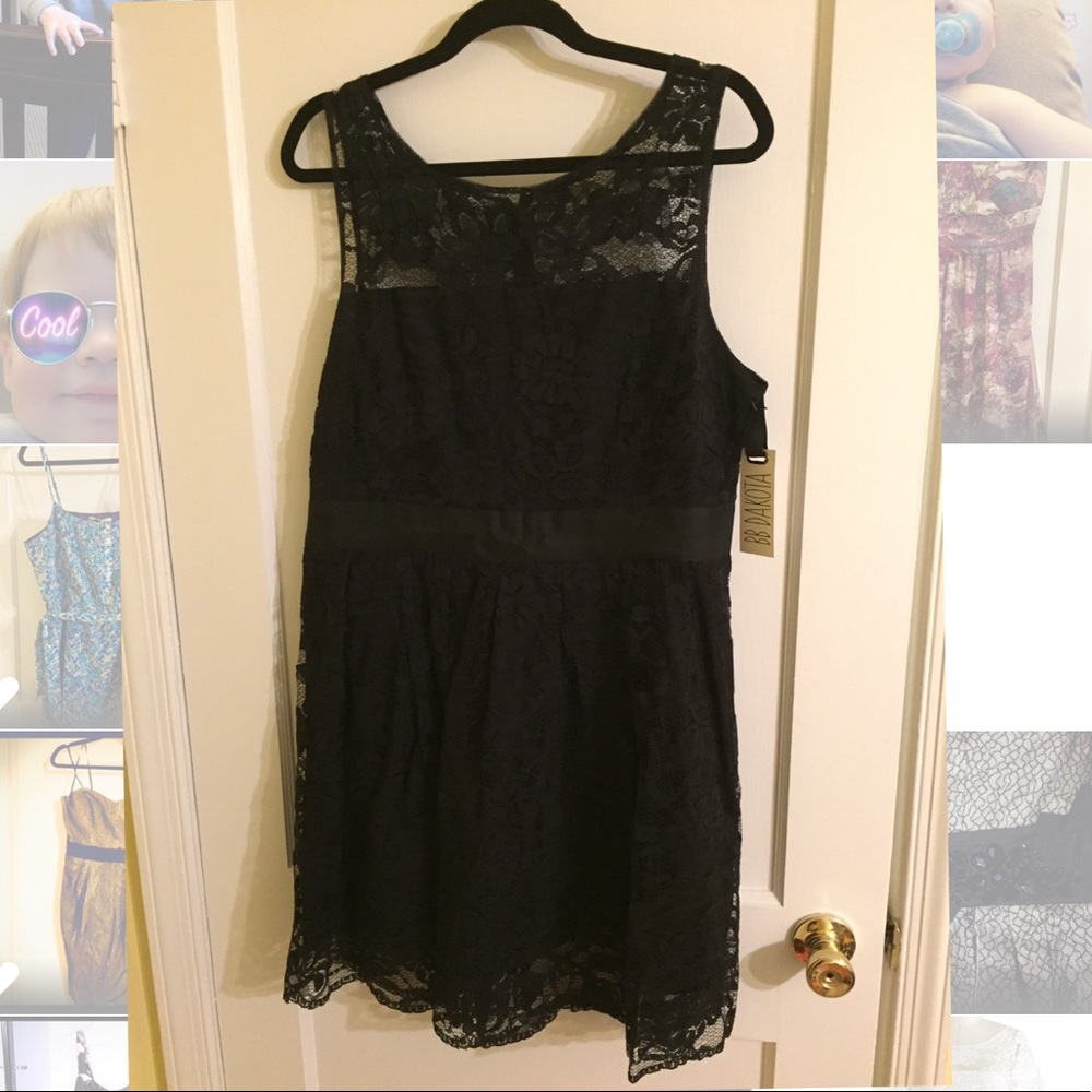 BB Dakota black lace dress